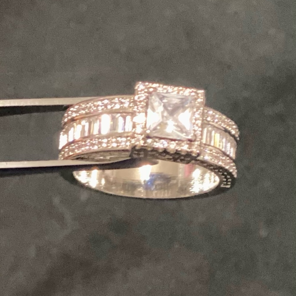 925 Silver Princess Cut Wedding Ring Engagement Ring Bridal Ring Promise Ring - Picture 2 of 3